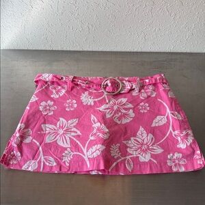 Vintage Y2K Pink Tropical Hibiscus Print Belted Mini Skirt 💕